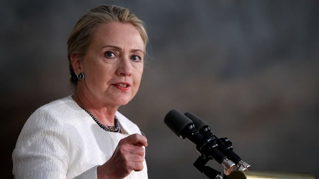 Hillary Clinton es hospitalizada por un coágulo detectado por sus médicos