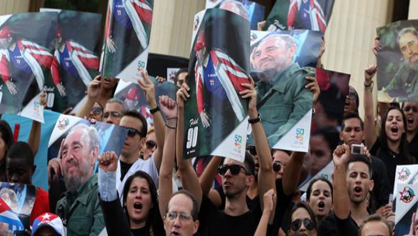 Reafirman jóvenes cubanos su apoyo al legado de Fidel Castro