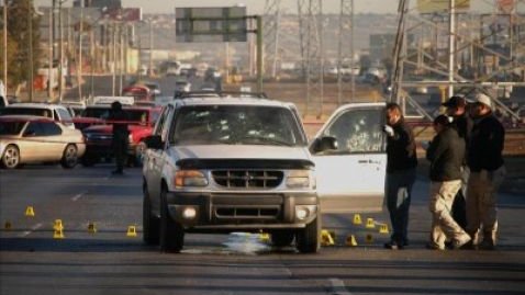 Asesinan a comandante en calles de Chihuahua; hubo 3  heridos