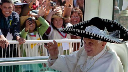 Cerca de 600.000 fieles despiden al Papa en México