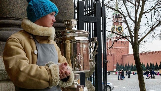 Van más de 120 diplomáticos rusos expulsados de unos 20 países