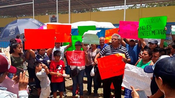 Piden a AMLO en Quintana Roo obras, servicios y respeto al antorchismo