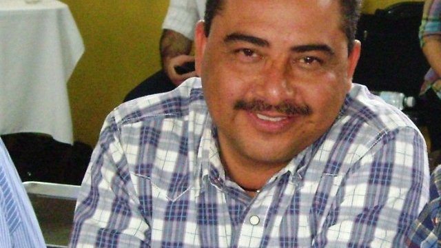 Pide licencia temporal Regidor Eduardo Heredia; asumirá cargo Arturo Hernández