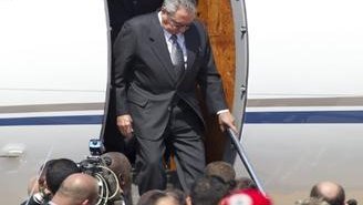 Raúl Castro y Rousseff a Caracas para funerales de Chávez 