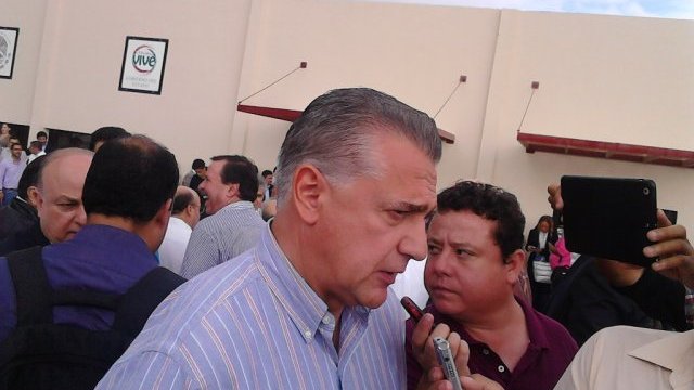 Quiero ser gobernador, pero falta mucho; dice el alcalde de Juárez