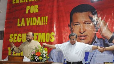Celebran que se recupere presidente de Venezuela