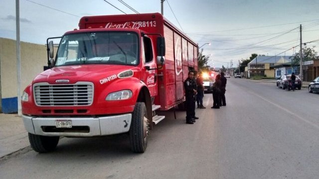 Asaltaron un camión repartidor de Coca-Cola en Chihuahua