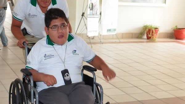 UTCH da servicio de preparatoria a personas con discapacidad