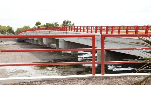 Ahora sí, luego de dos años, inauguraron el puente-vado de Meoqui