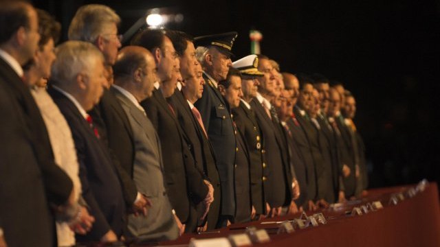 Acompaña gobernador a presidente de la República  a  Festejos del Centenario del Ejército Mexicano
