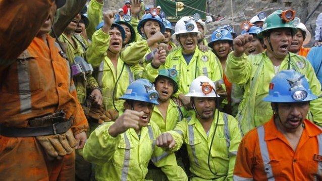 Rescataron a mineros peruanos de un infierno