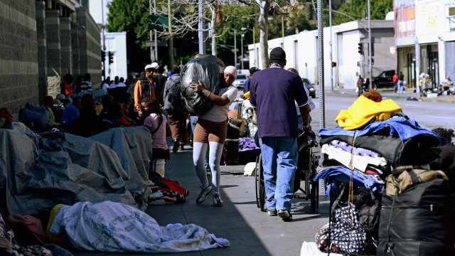 Skid Row: una mini ciudad de indigencia y miseria en Los Ángeles