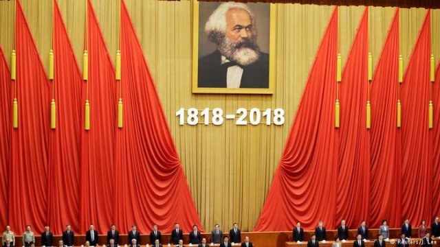 China celebra bicentenario del nacimiento de Karl Marx