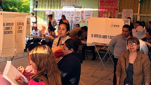 Inician elecciones en completa paz en Chimalhuacán 