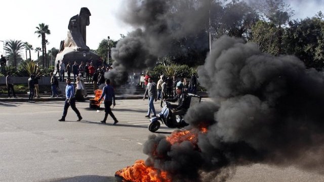 Cuarenta y nueve muertos y 250 heridos en Egipto tras enfrentamientos