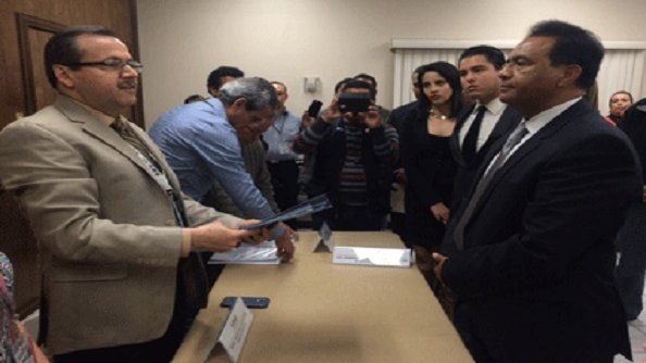 Se registra candidato independiente para contender por una diputación federal por Chihuahua
