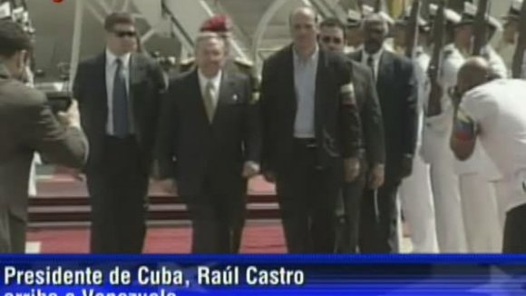 Raúl en Venezuela para toma de posesión de Nicolás Maduro