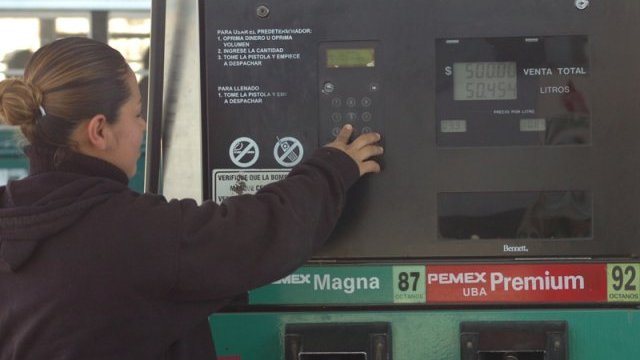 Bajará mañana la gasolina Magna en Juárez; costará $10.55