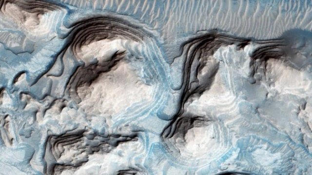 Fotografías revelan que Marte no es totalmente rojo