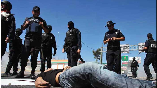 Fuerzas federales toman control de Iguala, donde desaparecieron estudiantes