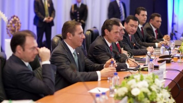 Inaceptable que gobernadores sean cómplices de delincuentes: Peña Nieto