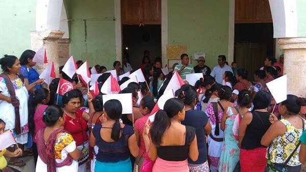 Piden antorchistas de Yaxcabá solución a sus demandas