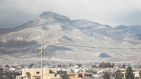 Cubre a Juárez una nevada ligera