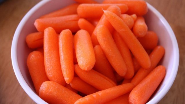 México exporta zanahorias jumbo y las importa transformadas en baby