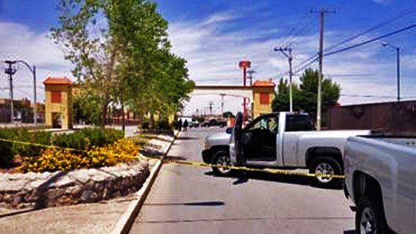 Ciudad Juárez: tiran a un asesinado en el fraccionamiento Roma