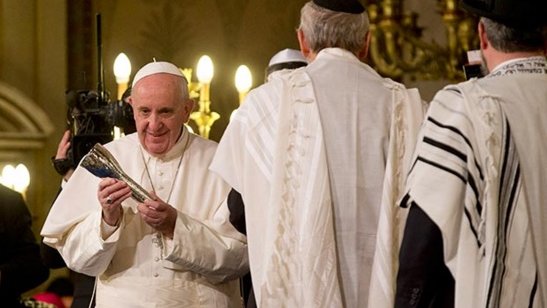 Resguardarán 397 mil voluntarios visita del Papa Francisco