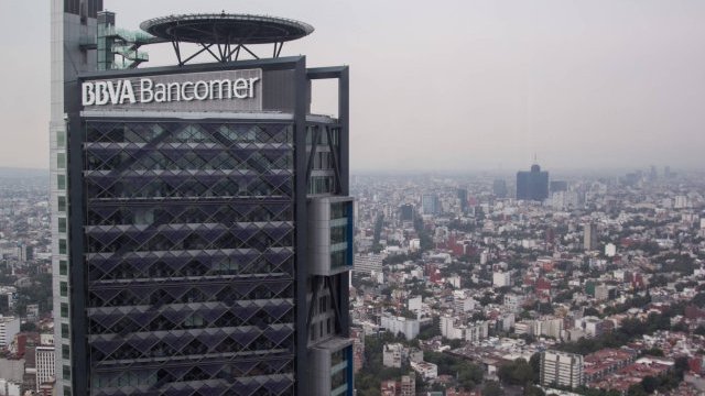 BBVA despide a mil 500 trabajadores en México, en plena transición digital