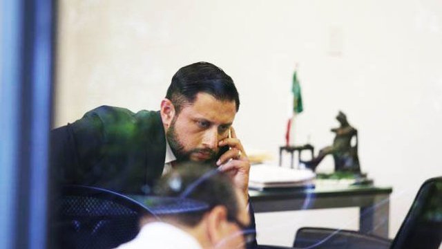 Presentan a Enrique Tarín ante un Juez de Control en Chihuahua