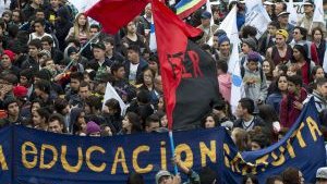 El movimiento estudiantil marca la campaña presidencial en Chile