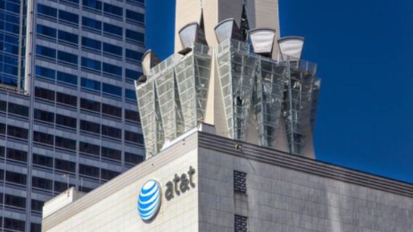 AT&T pierde en EEUU, pero busca ganar México