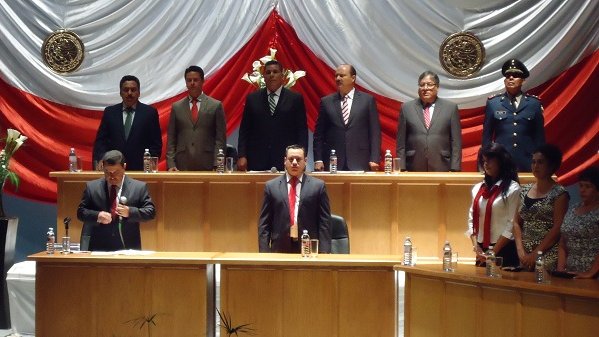 Presenta alcalde de Meoqui su segundo informe de gobierno