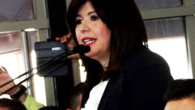 Se registró Lucía Chavira como precandidata a la alcaldía