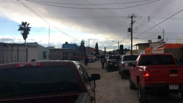 Ejecutan a balazos a tres hombres en un domicilio de Chihuahua