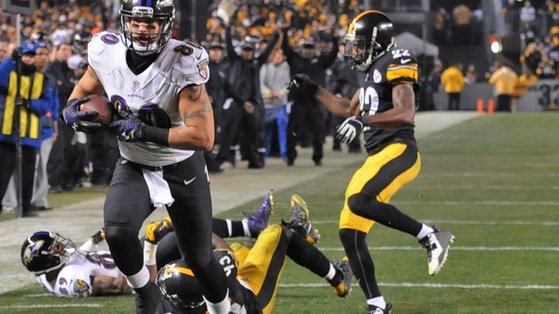 Ravens levantan el vuelo y elimina a los Steelers