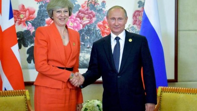 Rusia y Reino Unido acuerdan enmendar relaciones