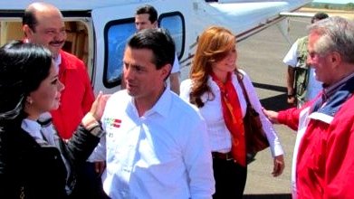 Llega a Guachochi Peña Nieto acompañado por su esposa y el gobernador de Chihuahuia