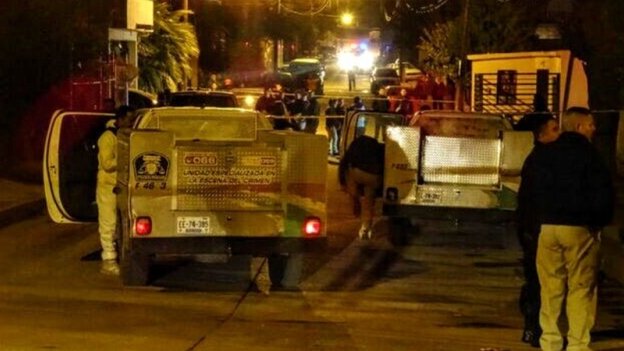 Sicarios a bordo de motos ejecutaron a dos hombres en Chihuahua