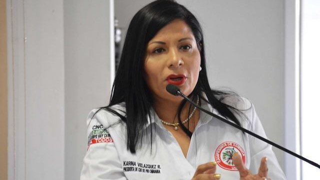 Se va Karina Velázquez del PRI para buscar una diputación