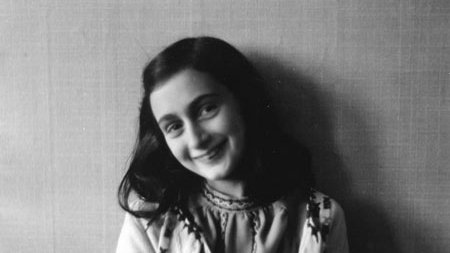  Ana Frank, la niña judía que narró el holocausto nazi 