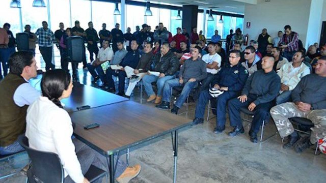 Policías de Delicias exigen al alcalde su fondo de retiro