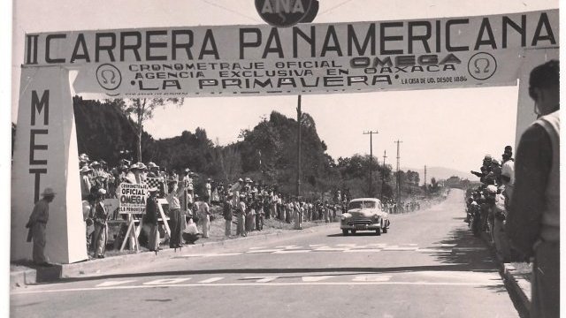 Presenta Casa Chihuahua el libro “Así fue la Carrera Panamericana 1950-1954”.