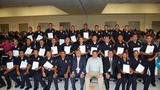 Se gradúan 32 policías municipales del Sistema de Enseñanza Abierta del Cobach