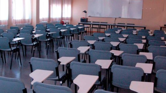 Desaparecerá escuela en Bachíniva por falta de pago a profesores