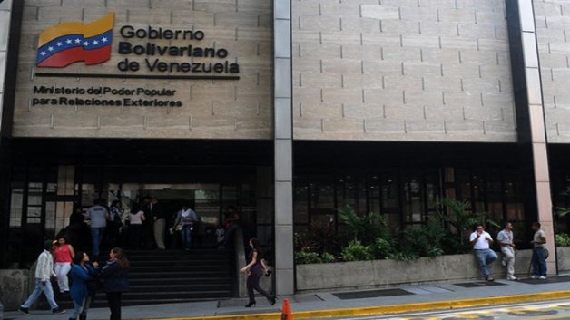Canciller venezolana: EE.UU. apoya a opositores que violentan el orden constitucional