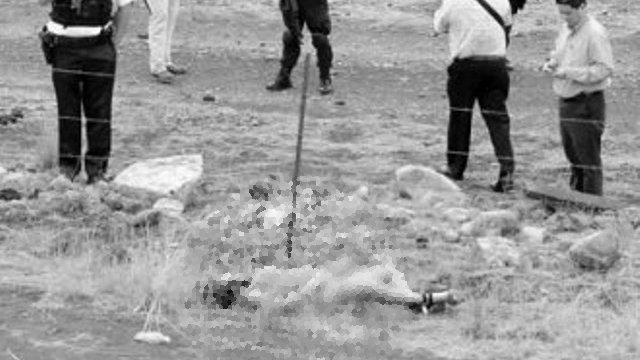 Localizan cuerpo de mujer en carretera a Cuauhtémoc