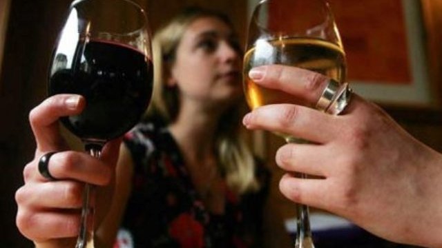 Solo en 13 eventos puede expedirse alcohol en ley seca